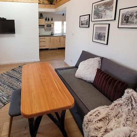 Podhalanska Ostoja Apartament ビャウィ・ドゥナイェツ エクステリア 写真